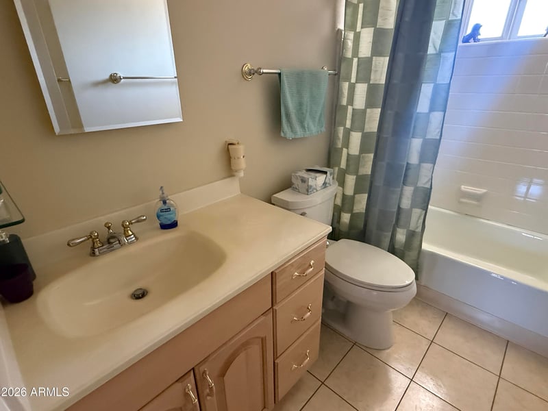 2412 E Marmora St, Phoenix, AZ 85032