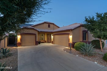 2412 Melody Dr, Phoenix, AZ 85041