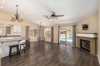 2412 Wescott Dr, Phoenix, AZ 85050