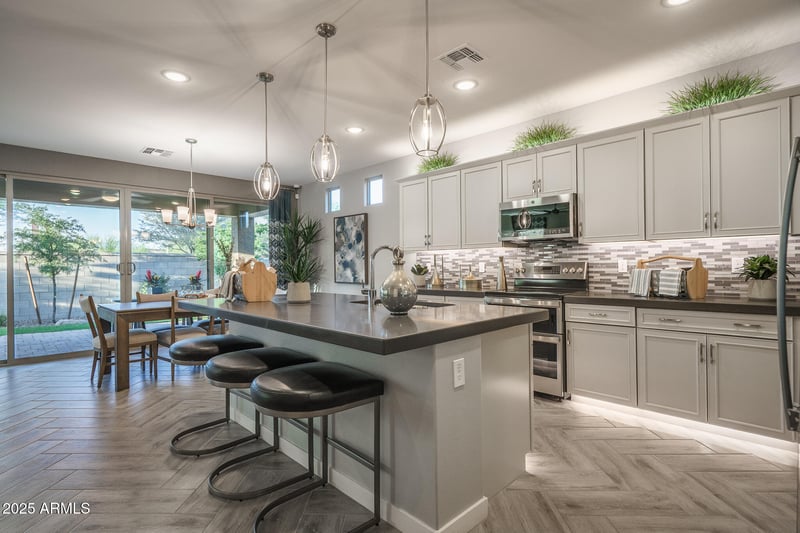 24123 162nd Ave, Surprise, AZ 85387