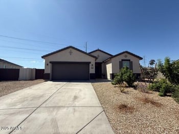 24129 Flores Dr, Buckeye, AZ 85326