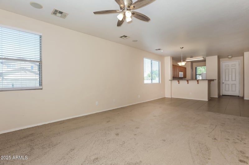 2413 Gold Dust Ave, San Tan Valley, AZ 85144