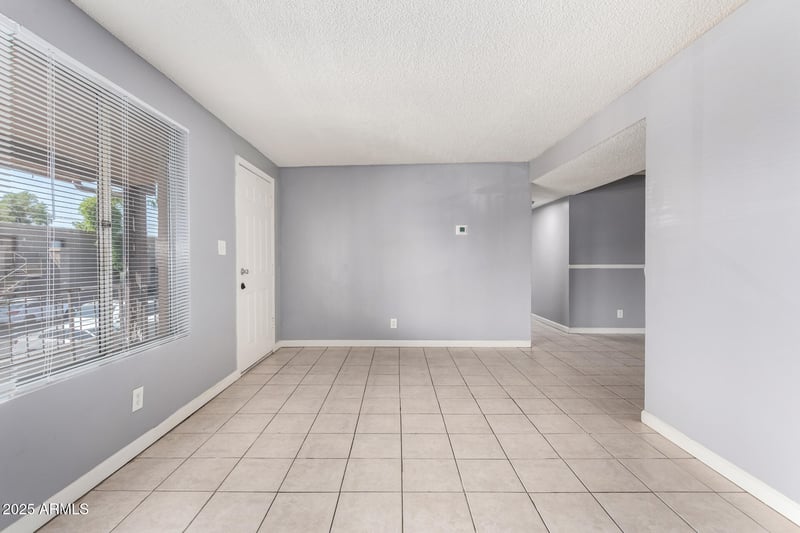 2413 Hazelwood St #282, Phoenix, AZ 85015