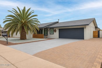 2413 W Anderson Ave, Phoenix, AZ 85023