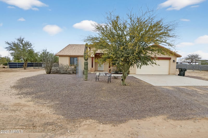 24137 W Blue Sky Dr, Wittmann, AZ 85361