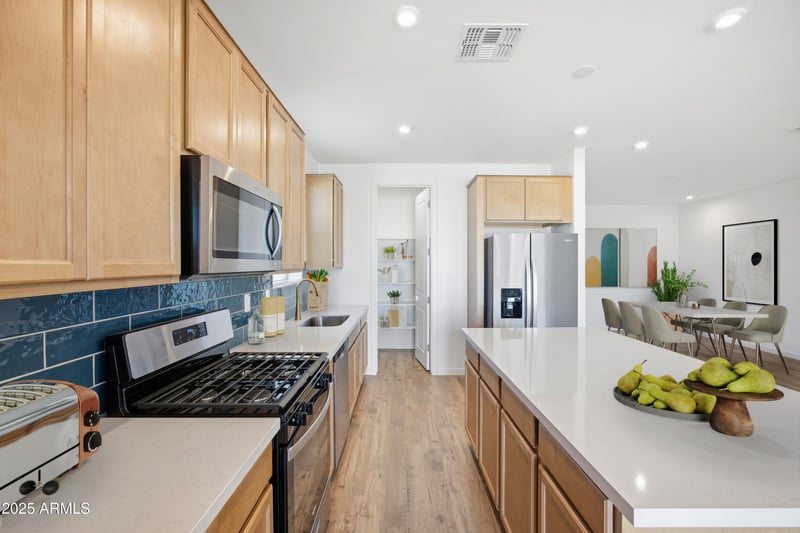 24138 W Carver Dr, Buckeye, AZ 85326