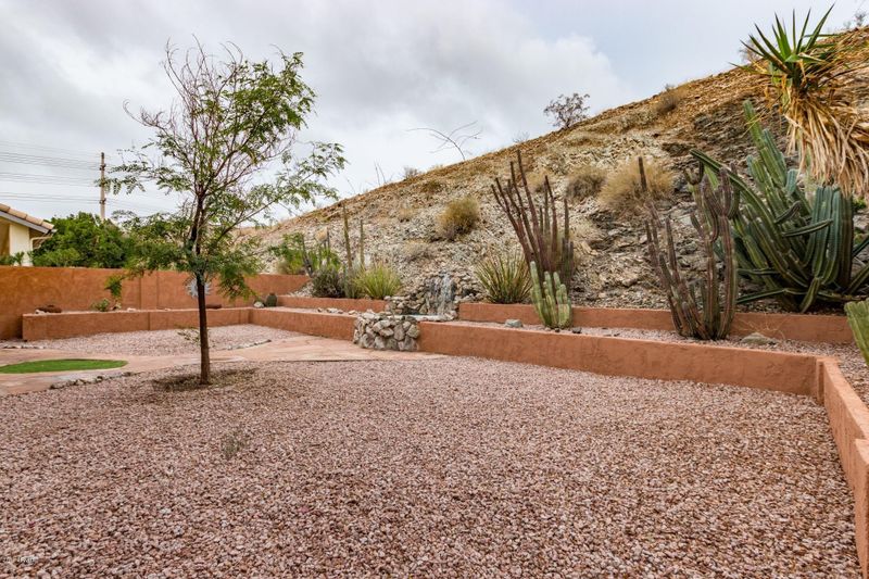 2414 E Mountain Vista Dr, Phoenix, AZ 85048