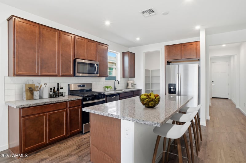 24145 W Carver Dr, Buckeye, AZ 85326
