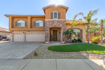 2415 Desperado Way, Phoenix, AZ 85085