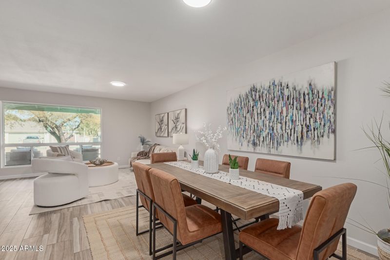 2415 E Cochise Rd, Phoenix, AZ 85028