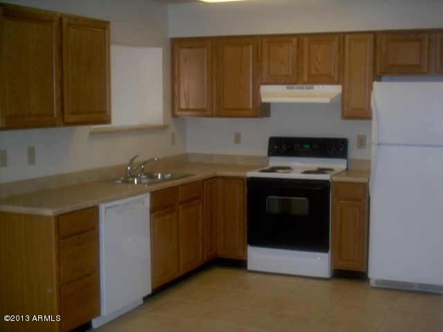 2415 E Hampton Ave, Mesa, AZ 85204