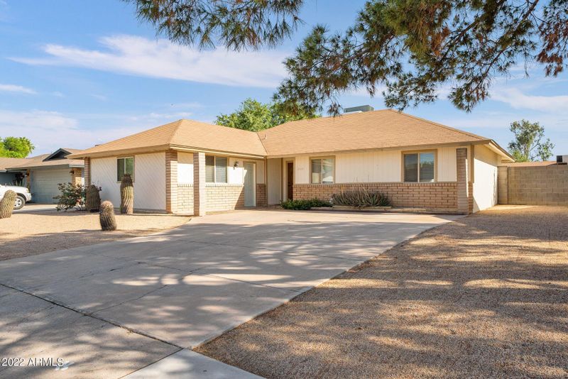 2415 E Jerome Ave, Mesa, AZ 85204