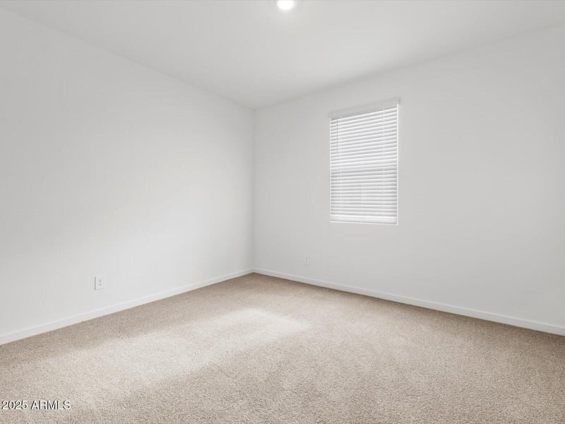 2415 Grenache Rd, San Tan Valley, AZ 85143