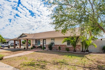 2415 Jacinto Ave, Mesa, AZ 85204
