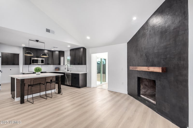 2415 Jacinto Ave, Mesa, AZ 85204