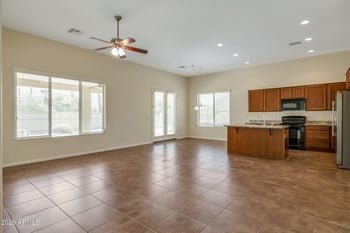 2415 163rd Dr, Goodyear, AZ 85395