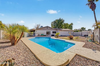 2415 W Dailey St, Phoenix, AZ 85023