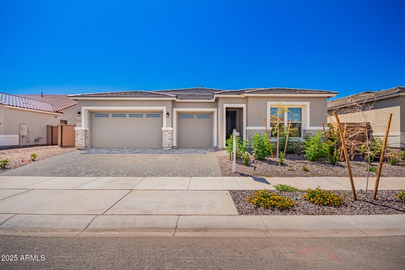 24152 172nd Ave, Surprise, AZ 85387