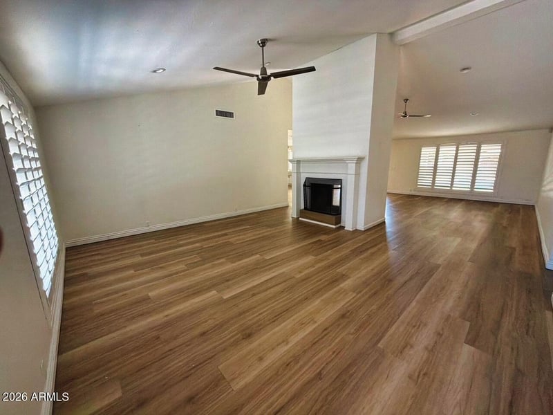 2416 Elmwood St, Mesa, AZ 85213