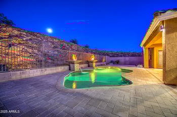 2416 Hayduk Rd, Phoenix, AZ 85041