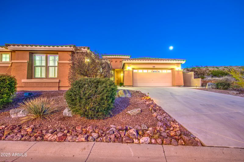 2416 Hayduk Rd, Phoenix, AZ 85041