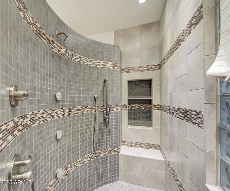 2416 Hayduk Rd, Phoenix, AZ 85041