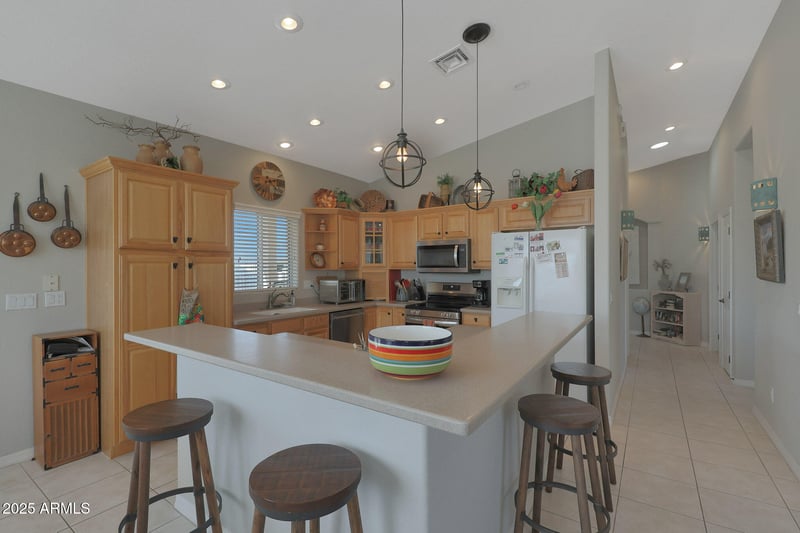 2416 Snead Dr, Mesa, AZ 85215