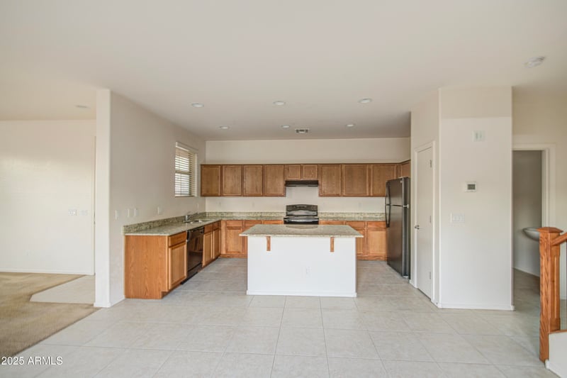 2417 73rd Dr, Phoenix, AZ 85035