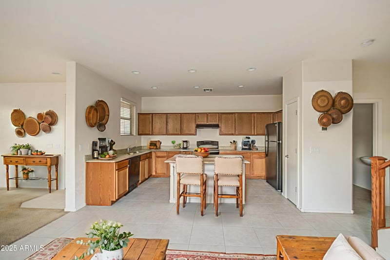 2417 73rd Dr, Phoenix, AZ 85035