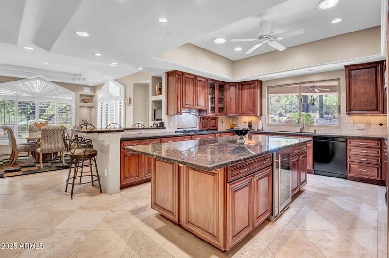 2417 Hatcher Rd, Phoenix, AZ 85028