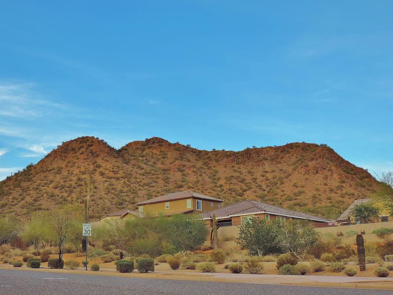 2417 W Florentine Rd, Phoenix, AZ 85086