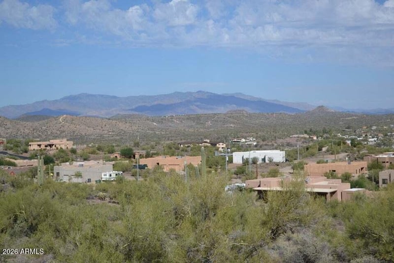 2417 W Lazy G Ranch Rd #B, New River, AZ 85087