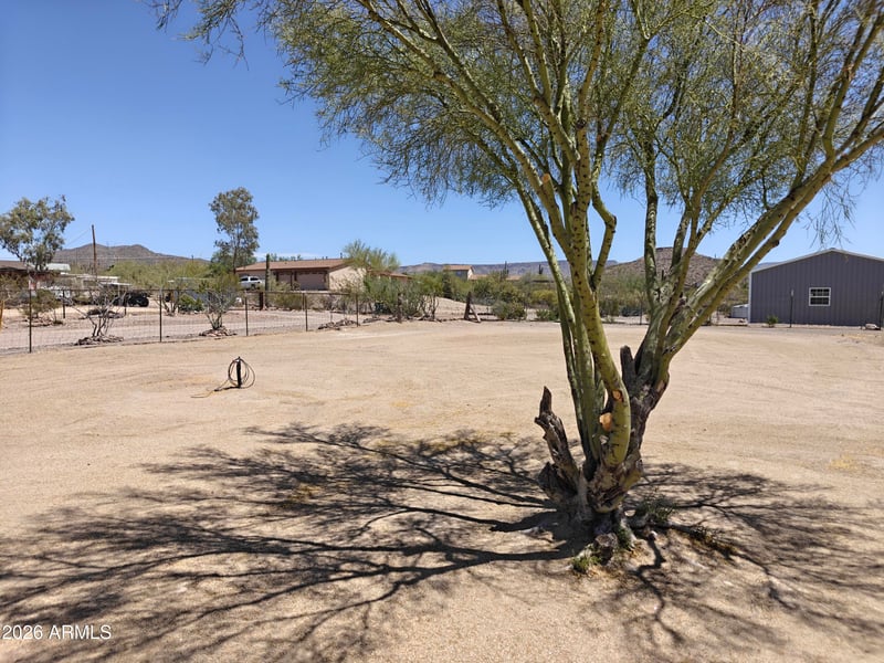 2417 Roughrider Rd, New River, AZ 85087