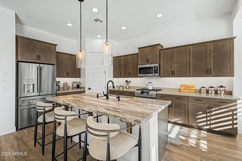 2418 211th Ln, Buckeye, AZ 85396