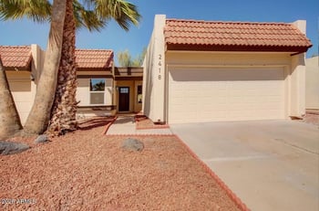 2418 Villa Maria Dr, Phoenix, AZ 85032