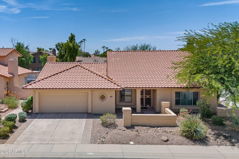 2419 Shawnee Dr, Chandler, AZ 85224