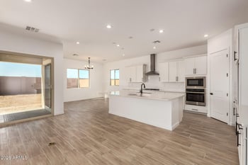 24190 N 172nd Dr, Surprise, AZ 85387
