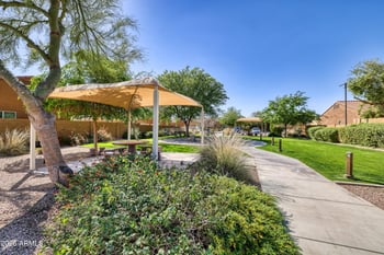 242 102nd Pl, Mesa, AZ 85207