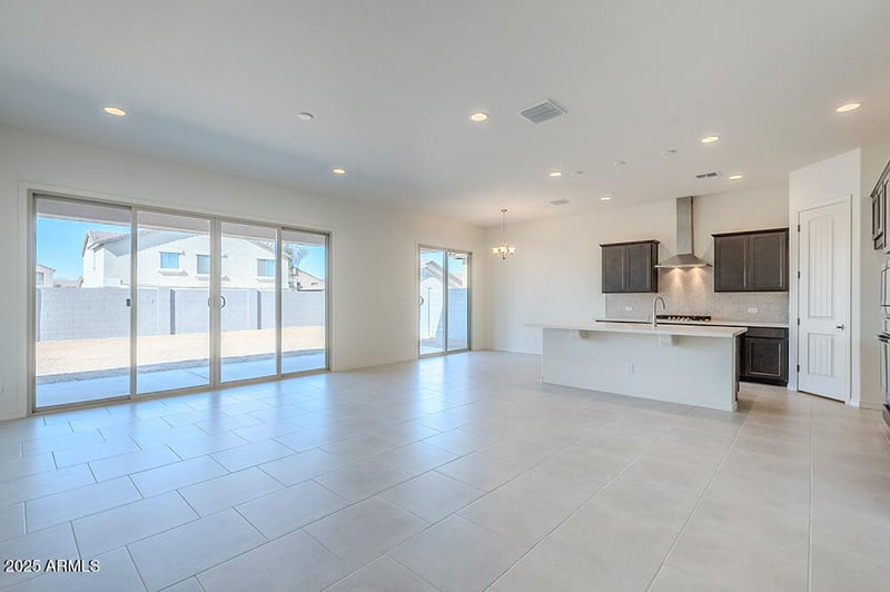 242 165th Ave, Goodyear, AZ 85338