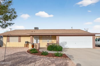 242 87th Pl, Mesa, AZ 85207