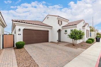 242 Aster Dr, Chandler, AZ 85286