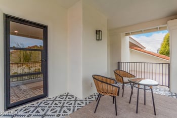 242 Royal Palm Rd, Phoenix, AZ 85021