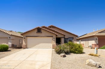 2420 Blue Sky Dr, Phoenix, AZ 85085