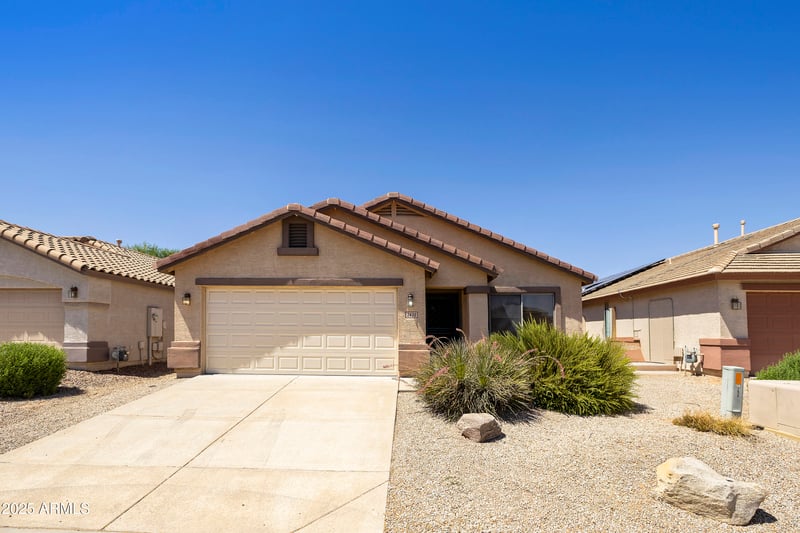 2420 Blue Sky Dr, Phoenix, AZ 85085