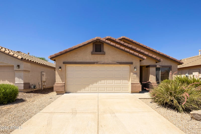 2420 Blue Sky Dr, Phoenix, AZ 85085