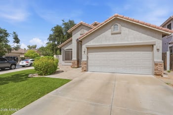 2420 E Darrel Rd, Phoenix, AZ 85042