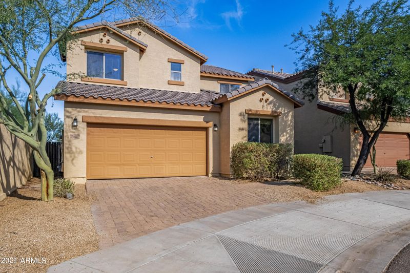 2420 W Barwick Dr, Phoenix, AZ 85085