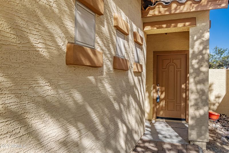 2420 W Barwick Dr, Phoenix, AZ 85085