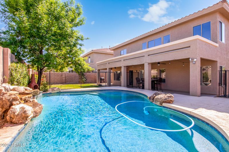 2420 W Yahoo Trl, Phoenix, AZ 85085
