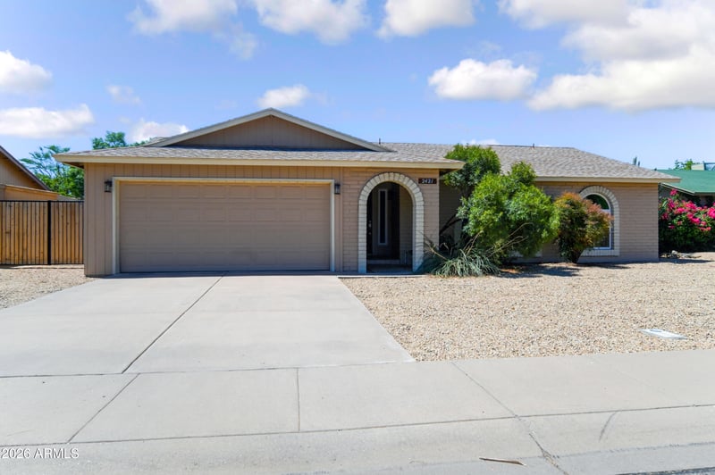 2421 W Brooks St, Chandler, AZ 85224